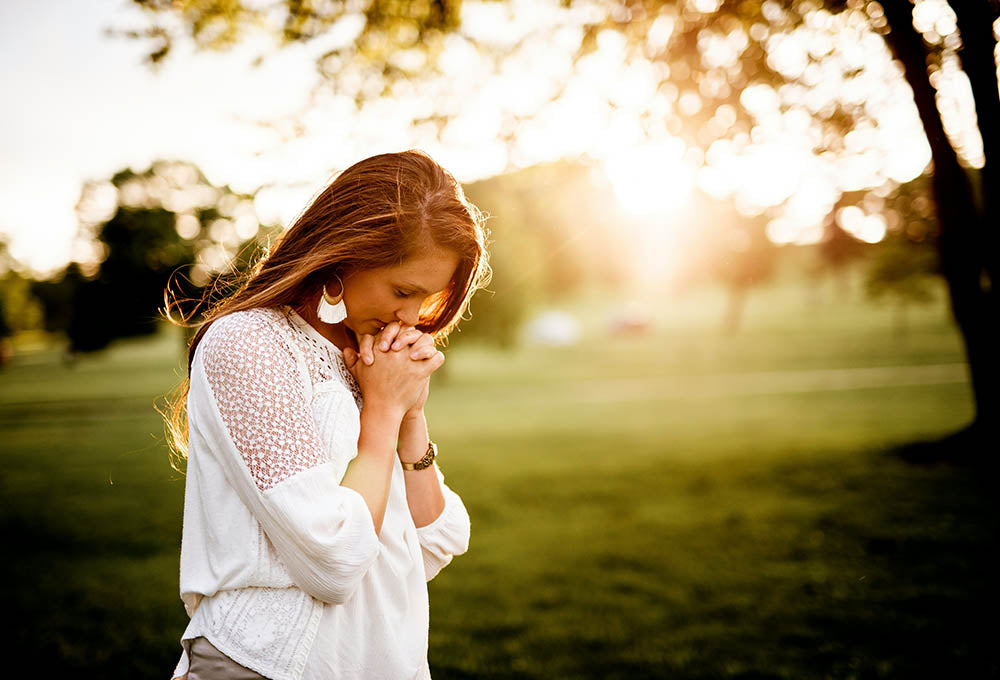 women reflecting on God and his presence