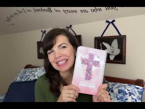 Video of a Paper Sunday customer explaining why she loves her journal so much and how it brings her closer to God